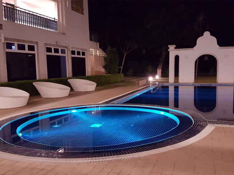 Hot Spring Hotel 2